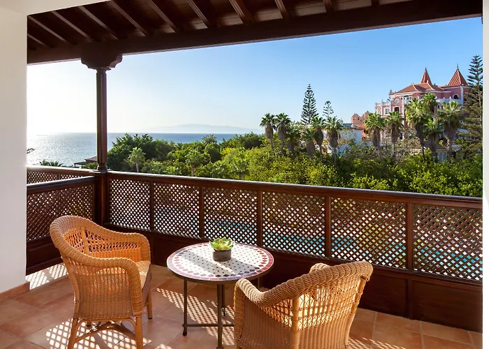 ドリーム グラン タカンデ＆スパ 5* アデヘ